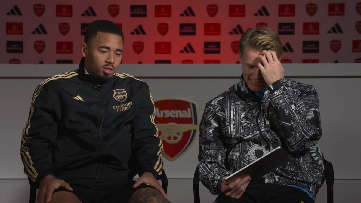 🗣 Gabriel Jesus: "Arsenal are cooking!" 😂😂😂