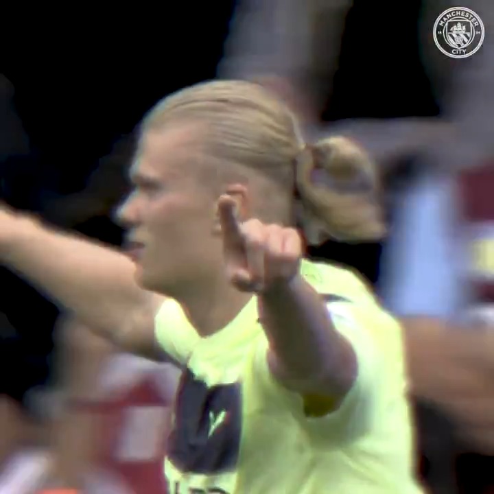 ๐ to the future at Villa Park! ๐ค Alfie Haaland โฉ