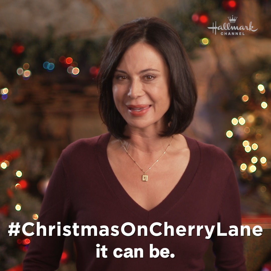 It’s the most wonderful movie of the year! 🎄 🍒 Especially because Catherine Bell is in an all new #CountdownToChristmas movie! Watch #ChristmasOnCherryLane on Saturday at 8/7c.