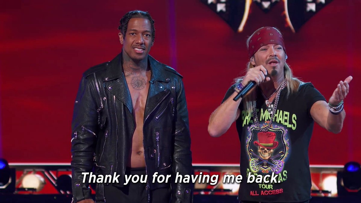 #BananaMask is BACK and he brought all the energy for Rock Night! 🍌 So great to see you perform on #TheMaskedSinger stage again, Bret Michaels!