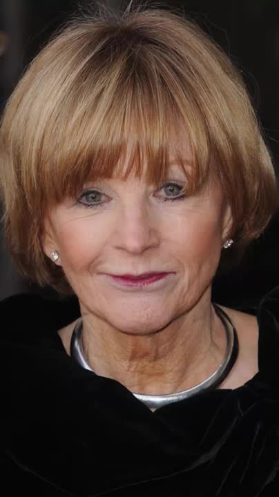 Former Weakest Link star Anne Robinson and the Queen’s ex-husband Andrew Parker Bowles are in a relationship, according to reports.