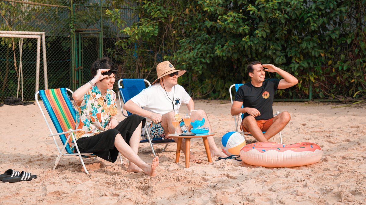 🚨 #SouRedVolteiComEX Ep 1/2 🚨 Matilha, dirijam-se com Aegis, Felippe Corradini e JP Garcia à praia 🏖 Uma surpresa aguarda vocês… 🔥 #GoRED