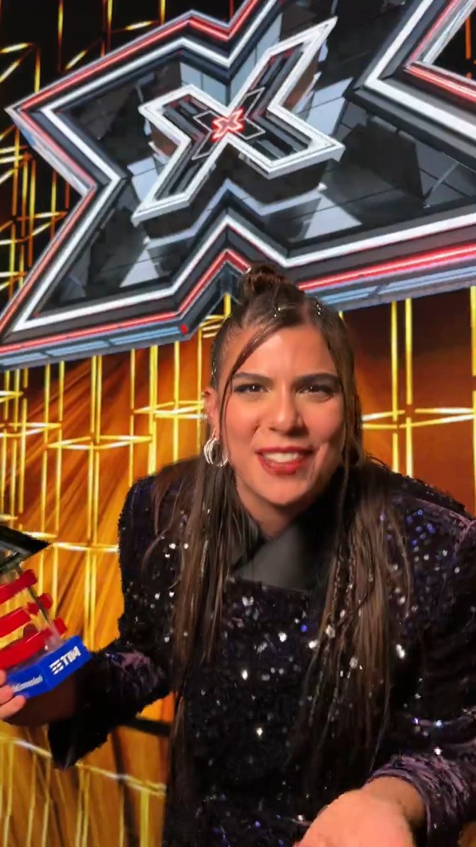 La felicità fatta a persona! 🏆 SARAFINE vince #XF2023