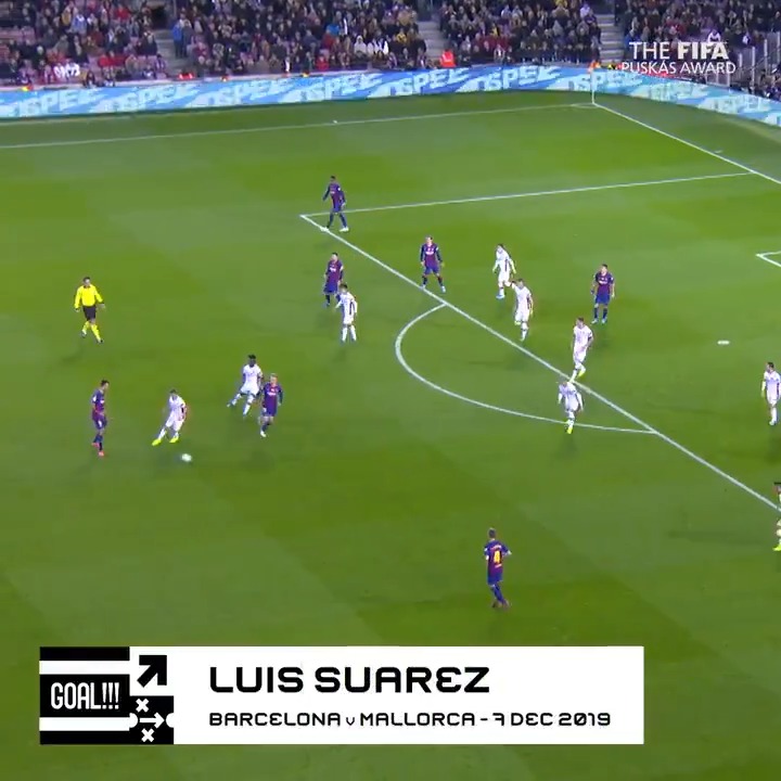 Esse golaço do Suárez não ter ganho o Puskás foi um ABSURDO.