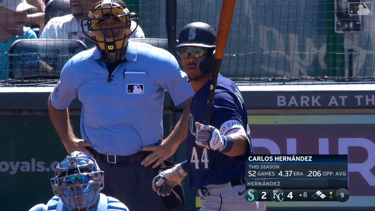 Julio Rodriguez's 2023 Season 32 HR | 37 SB 5.9 fWAR | 5.3 bWAR 12 OAA in CF | 128 OPS+ All-Star Silver Slugger Gold Glove Finalist 4th in AL MVP Voting 17 Hits in 4 Games (MLB Record) 3rd youngest to join 30-30 Club His death was greatly exaggerated.