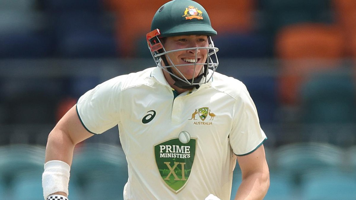 You don't see this every day! Matthew Renshaw brings up his half-century ... with a seven! #PMXIvPAK