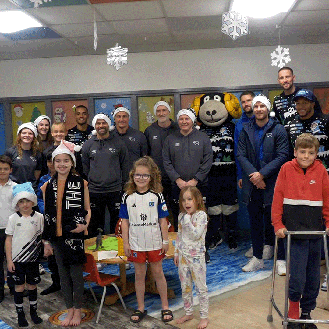 We made our annual visit to University Hospitals of Derby and Burton NHS FT yesterday to spread some Christmas cheer on the Children's Ward 🎅🏥 #DCFC #dcfcfans