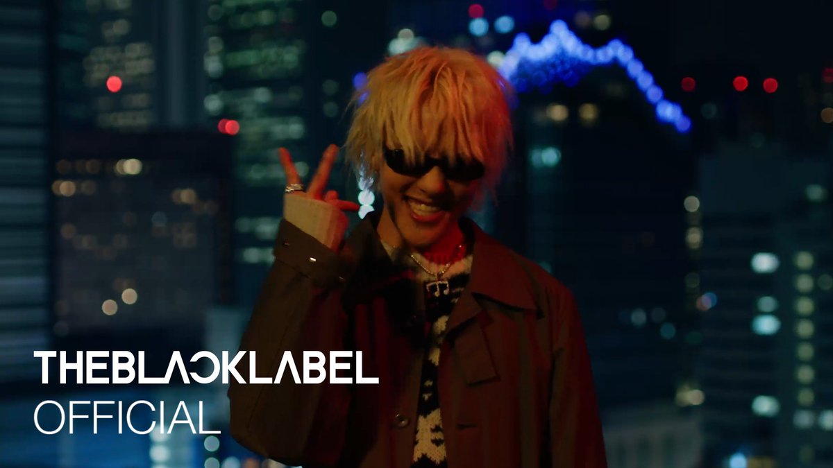 Zion.T - ‘V (Peace) (feat. AKMU)’ M/V OUT NOW! ▪️ ▪️ #ZionT #자이언티 #Zip #V #THEBLACKLABEL #더블랙레이블