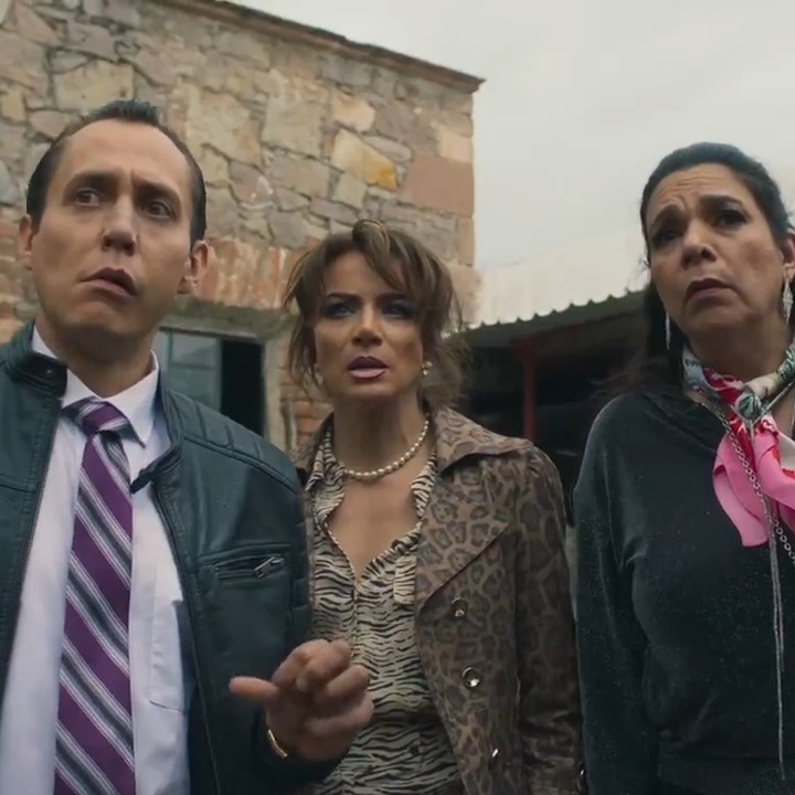 ¡Qué bonita familia! 🤣 #FamiliaNacional, 28 de diciembre, sólo en cines.