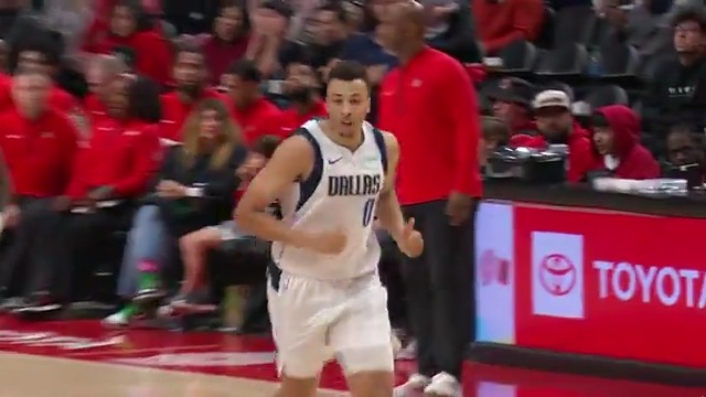 🔥 Dante Exum went OFF to power the Dallas Mavericks to a 125-112 win over the Blazers! #MFFL 📊 23 PTS | 7 AST | 6 REB Watch all the games and track all the stats with NBA League Pass -