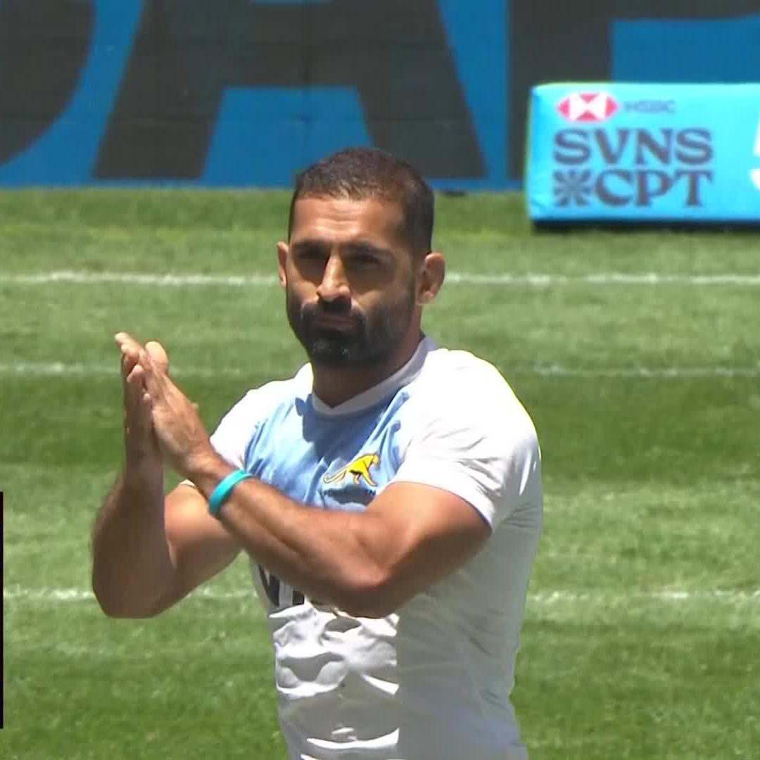 Gaston Revol is the first player to ever reach 💯 #HSBCSVNS tournament appearances 👏 #HSBCSVNSCPT | Los Pumas 7s