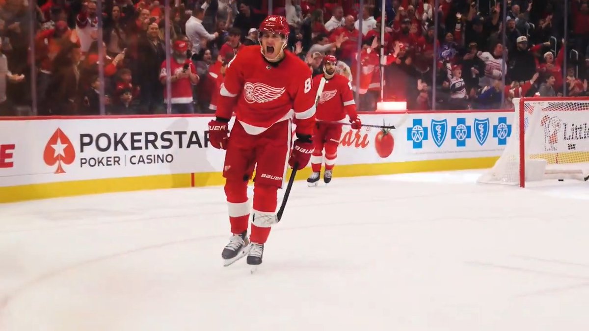 THERE IT IS! PATRICK KANE'S FIRST AS A RED WING!