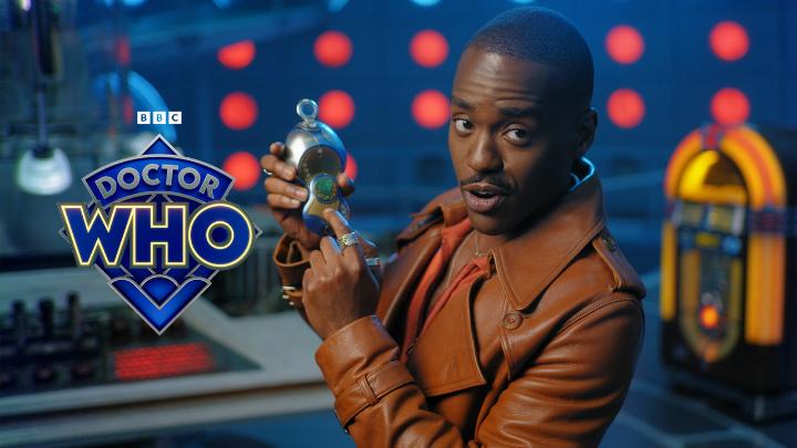 The Doctor’s NEW Sonic! ⚡️ Ncuti Gatwa tours us through the Doctor’s new version of his essential gadget, the Sonic Screwdriver! #DoctorWho