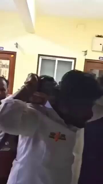 अगर दक्षिणी सनातनी छोटे मोदी को देखना है तो देखो 🥰