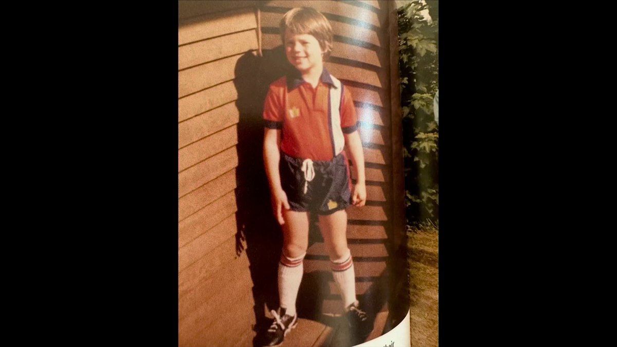 "I was a massive Ricky Hill fan, he was my hero growing up" 🙌 A young Jamie Redknapp in a Luton kit 🥺🟠