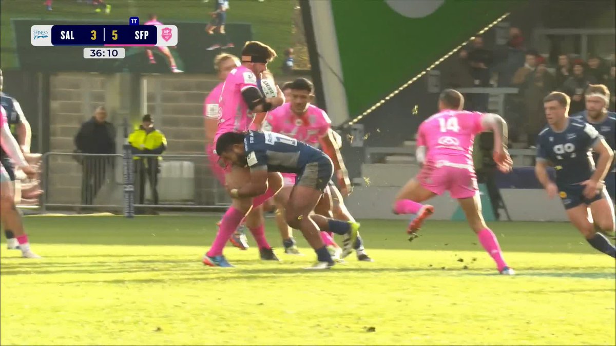 😳 Manu Tuilagi doing Manu Tuilagi things 🔥 #SALvSFR | #InvestecChampionsCup