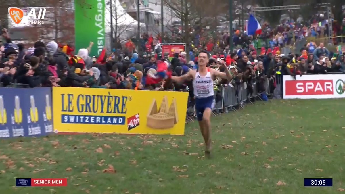 🥇 DANS LA LEGENDE ! 🇫🇷 Yann Schrub est sacré champion d'Europe de Cross-country à #Brussels2023, ce qu'aucun senior français n'avait réussi jusque-là ! Yann Schrub 💻 Revivez la compétition sur All Athletics.