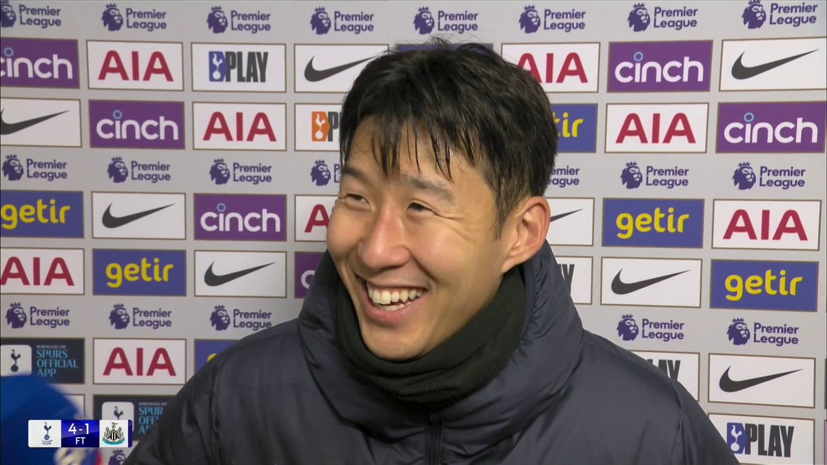 "Should we call Harry back?" 😅📞 Son reacts after taking Tottenham's first penalty since Harry Kane left the club 🎙️