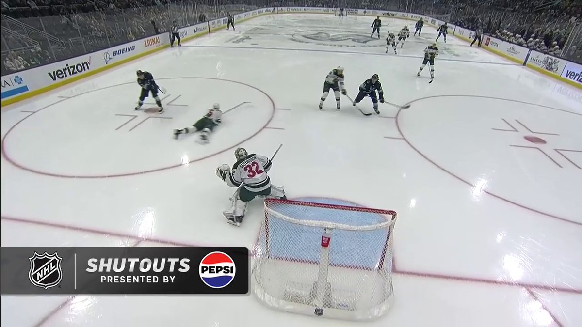🚌 THE GUS BUS 🚌 Filip Gustavsson was perfection between the pipes for the Minnesota Wild with his second Pepsi shutout of the season!