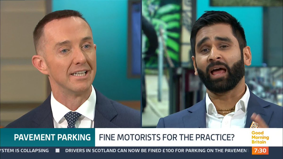 Should motorists be fined for pavement parking? 🚗