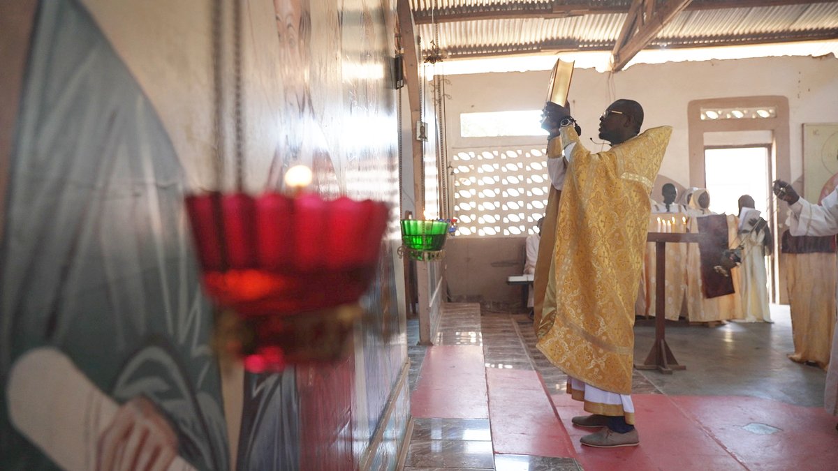 The war in Ukraine has fuelled hostilities between Russia and many Western states, but Moscow continues to foster relationships with various Africa countries. In the impoverished Central African Republic, many celebrate Russia's influence ⬇️