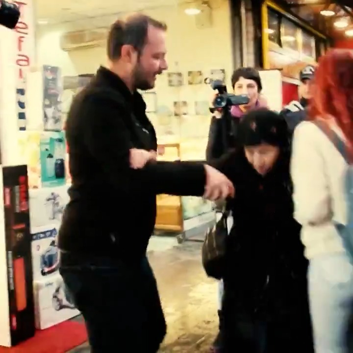 HEDEP'in yeni kısaltması ‘DEM Parti' olacak Partinin X hesabından yapılan paylaşımda, "Biri kısaltma mı dedi? Rahat olun #DEMParti ile geliyoruz!" denildi.