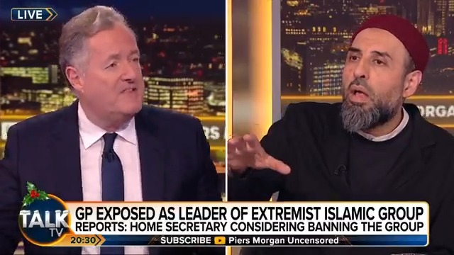 "How can you, a British NHS doctor, say that's a 'welcome punch on the nose'?" Piers Morgan vehemently challenges Dr Abdul Wahid for his comments about the Hamas attacks on Oct 7. Piers Morgan | Talk | #PMU
