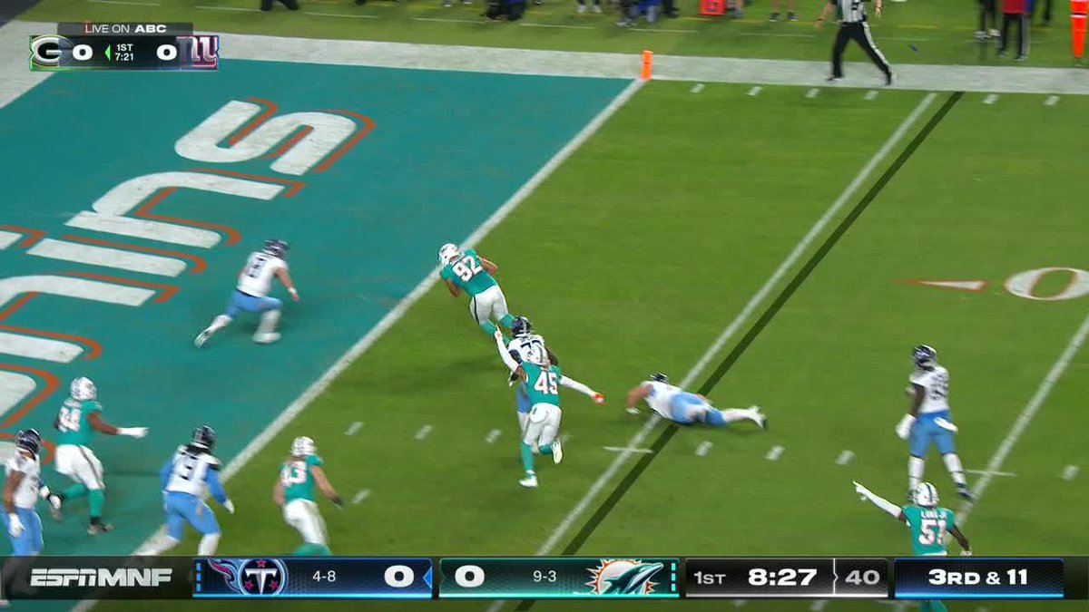 WILL LEVIS THREW IT RIGHT TO HIM 😱 PICK-SIX FROM THE 5-YARD LINE 🔥
