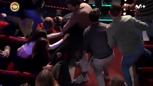 Ponce no está pensando que tiene dos hijas pequeñas que puede dejar sin padre. Le quiero mucho y quiero que no se rompa un brazo, esta locura tiene que parar. No va a ganar NUNCA.