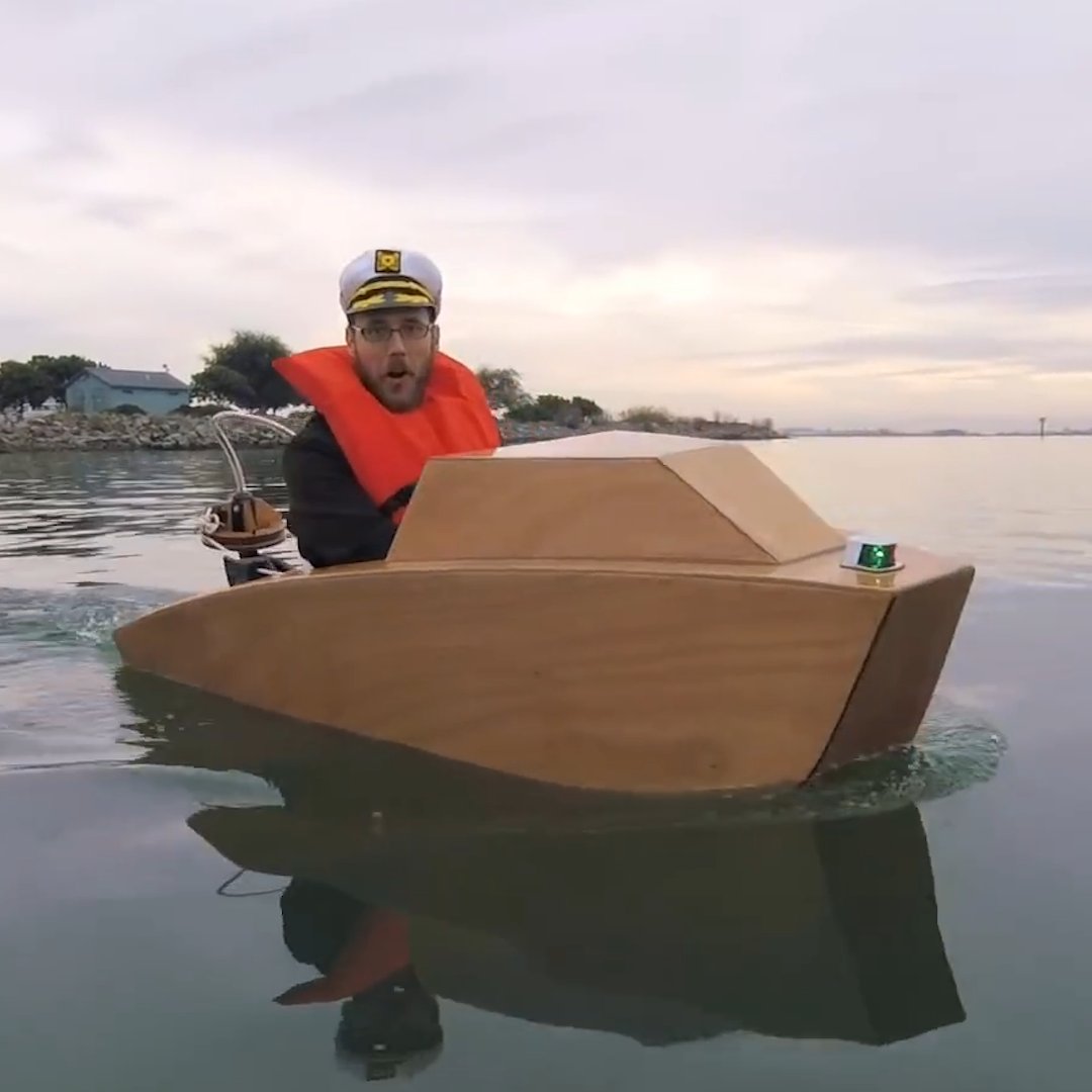 this DIY mini boat can be your next DIY built entirely at home