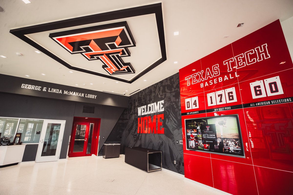 The crib got a little facelift 🔄 🔥 #WreckEm | NCAA Baseball