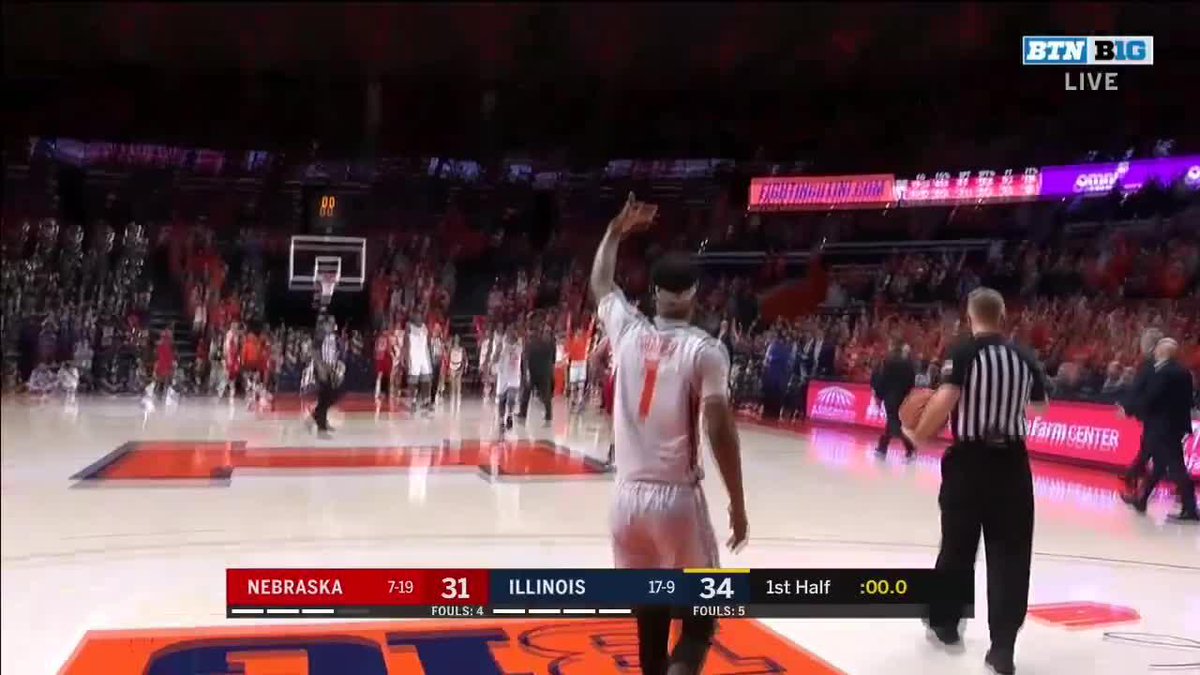 ✅ Long buzzer-beaters ✅ Clutch daggers Trent Frazier hit a bunch of highlight shots in his Illinois Men's Basketball career. 👀 #WinningWednesday x Trent Frazier
