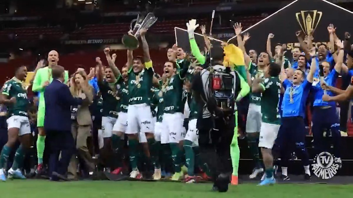 Começamos a temporada do mesmo jeito que terminamos: levantando taça! 🏆 Um 4 a 3 emocionante e o primeiro título de 2023! ✅ #AvantiPalestra
