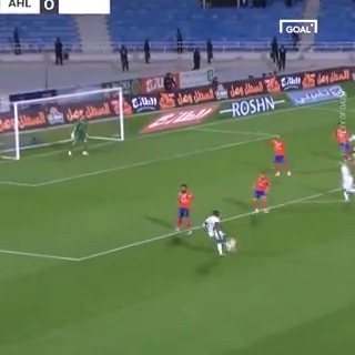 Allan Saint-Maximin got a hat-trick of assists inside 30 minutes 🔥