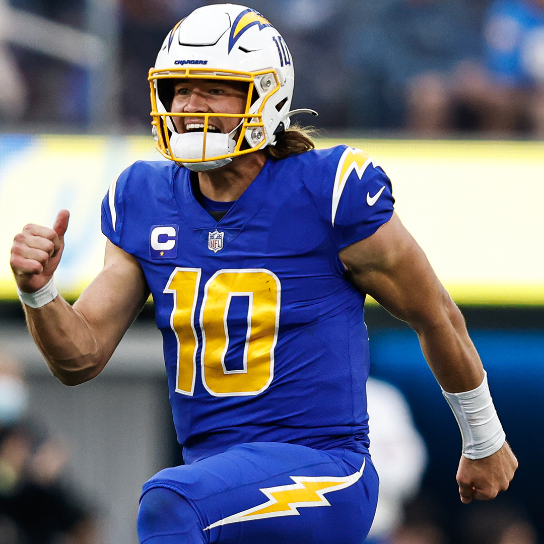 Who should the Los Angeles Chargers hire to be the next head coach? A lot of candidates are going to be chomping at the bit to work with Justin Herbert.