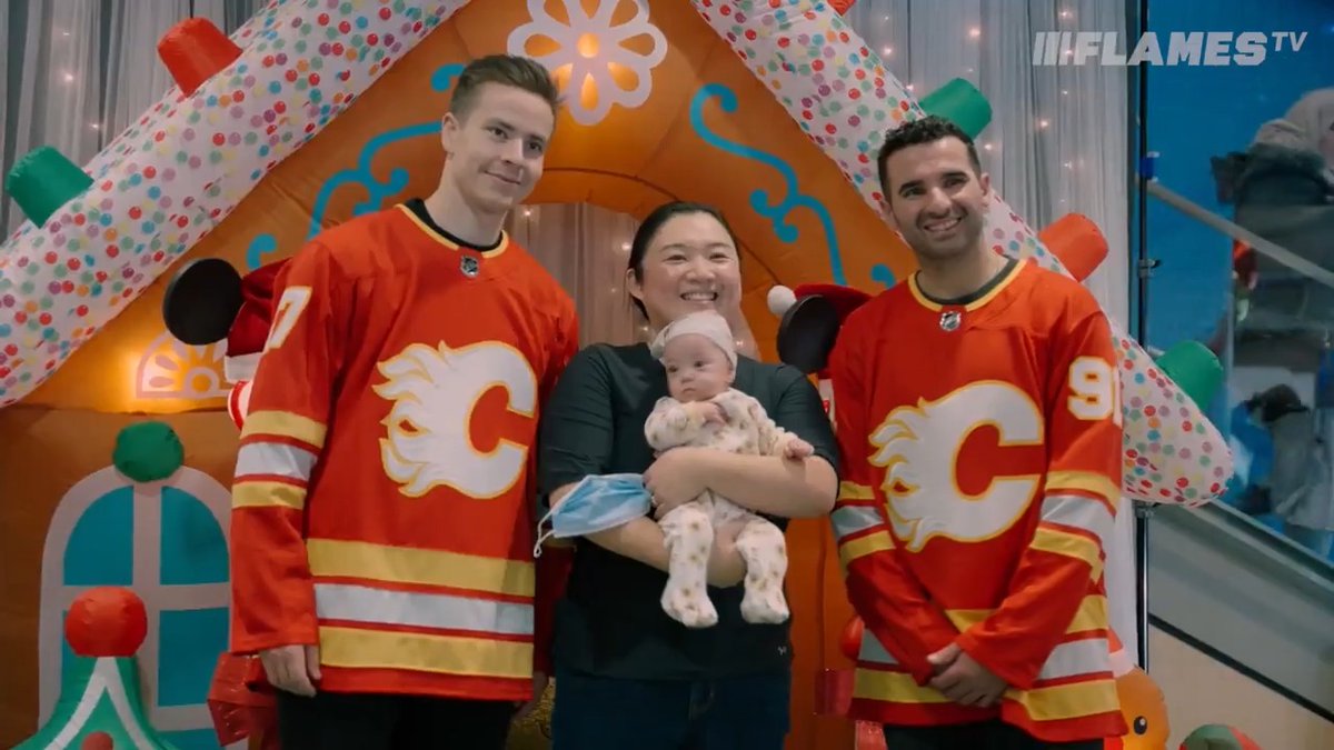 Absolute magic! The Flames Foundation acted as Santa's helpers earlier this month, decorating the Alberta Children's Hospital through the night so the kiddos woke up to a winter wonderland ❤️