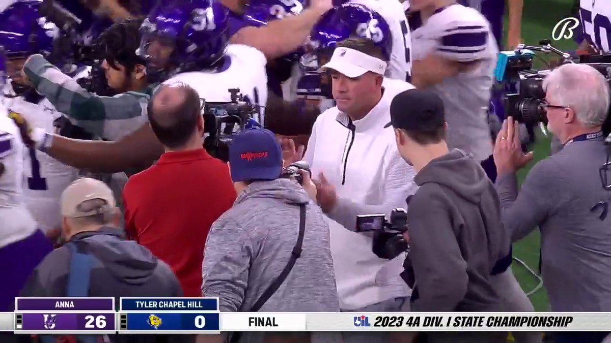 AND FOR THE FIRST TIME ☝️ THE ANNA COYOTES ARE STATE CHAMPIONS!! 🐺 Jack in the Box | #UILState | @BallySports | @UILTexas | ANNA ISD SPORTS | Chapel Hill Football
