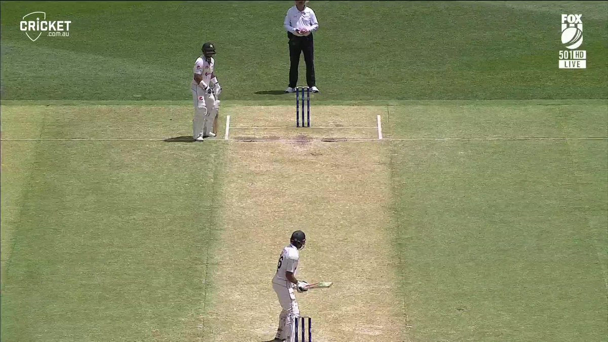 Babar is off the mark in style #AUSvPAK