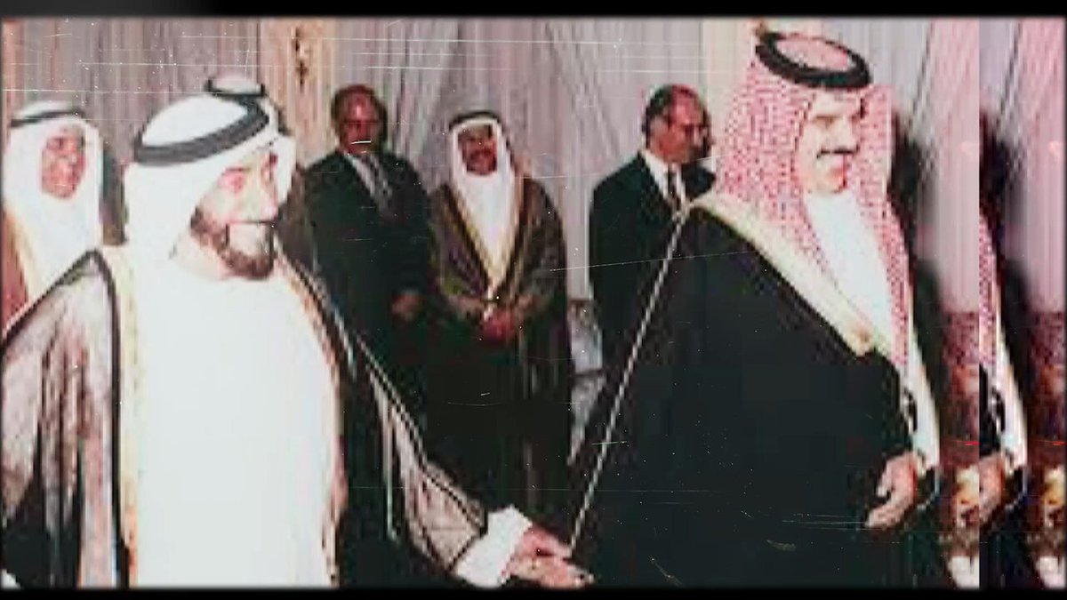 أبارك لأخي الملك حمد بن عيسى وأهلنا في مملكة البحرين بمناسبة اليوم الوطني، متمنياً للمملكة مزيداً من التقدم والازدهار. علاقات الإمارات والبحرين أخوية وتاريخية، ونواصل العمل معاً من أجل كل ما يحقق مستقبلاً أفضل للبلدين والشعبين الشقيقين.