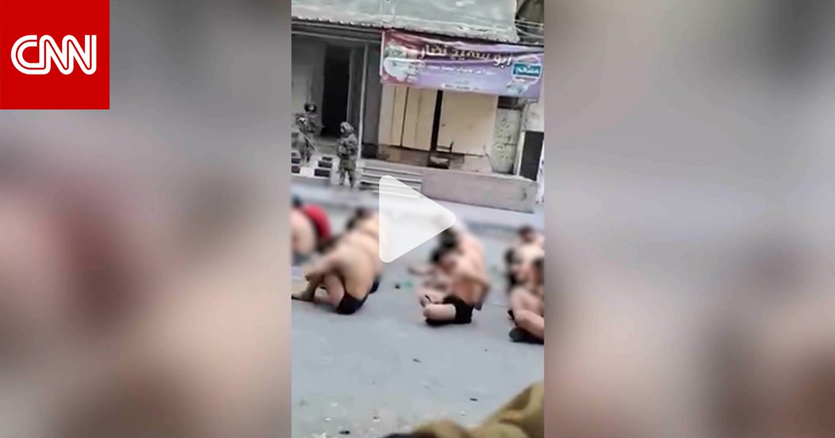 ظهروا على وسائل التواصل مجردين من ملابسهم.. فلسطينيون يروون معاناتهم خلال اعتقالهم من القوات الإسرائيلية Jeremy Diamond