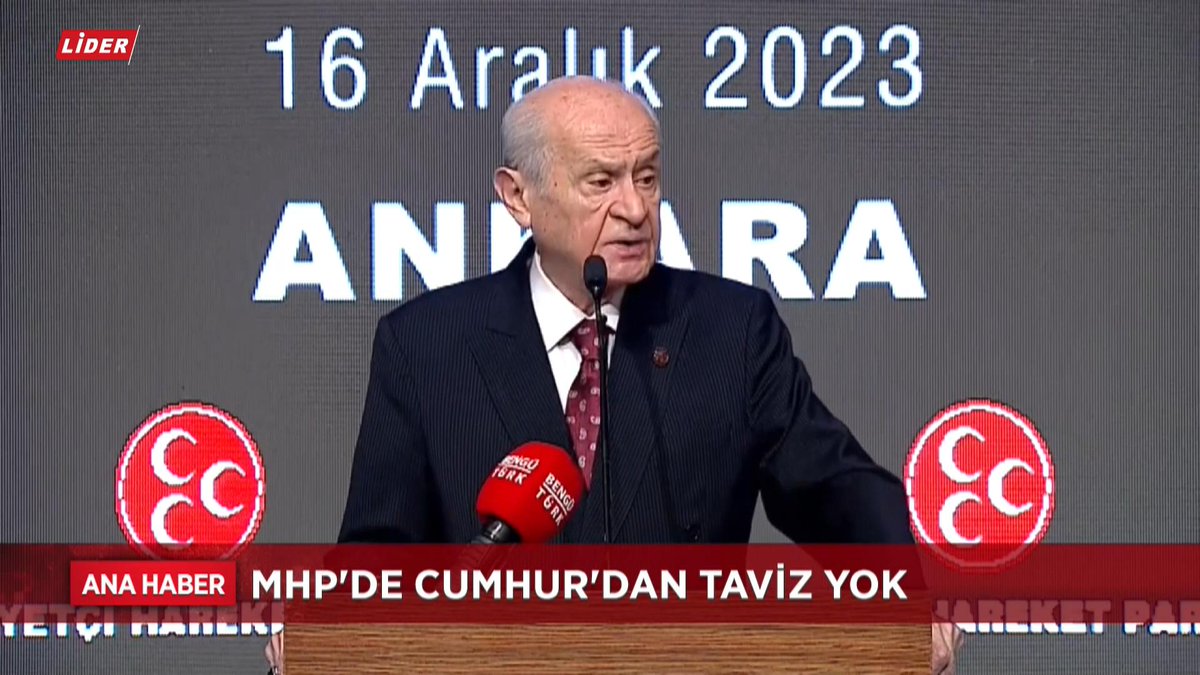 Şeyh Said’in gayri meşru çocukları tarafından şehit edilen 25 yaşındaki Teğmen Eril Alperen Emir evladımızın 13 Aralık günü cenazesine katılıp, sonra da koşa koşa DEM isimli PKK aparatının ayağına giden CHP Genel Başkanı’nın, bir gün içinde hep üzgün görünüp hem de gülücükler saçması korkunç bir ikiyüzlülük değil midir?