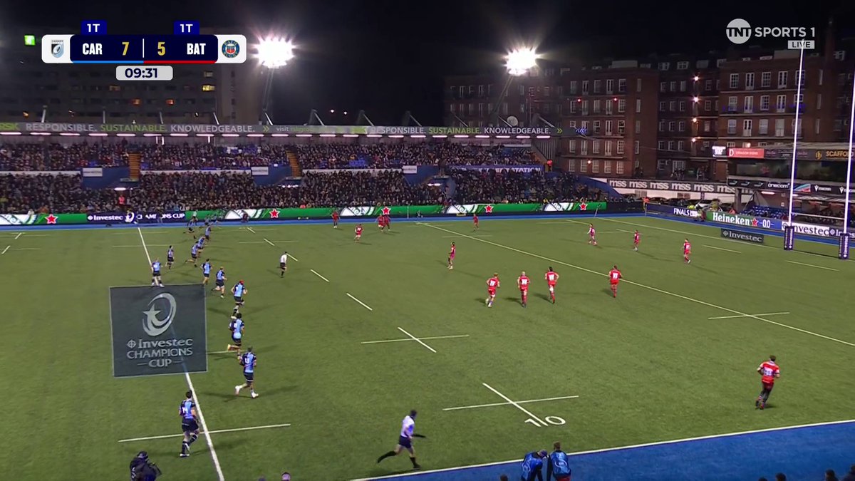 Josh Adams opens the scoring for Cardiff! ๐คฉ #InvestecChampionsCup #CARvBAT
