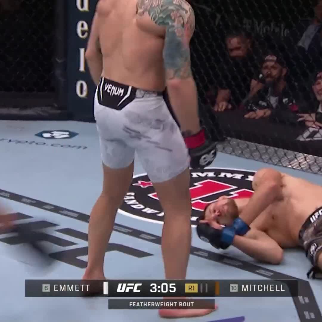 JOSH EMMETT PUTS BRYCE MITCHELL TO SLEEP 😱😱😱 #UFC296