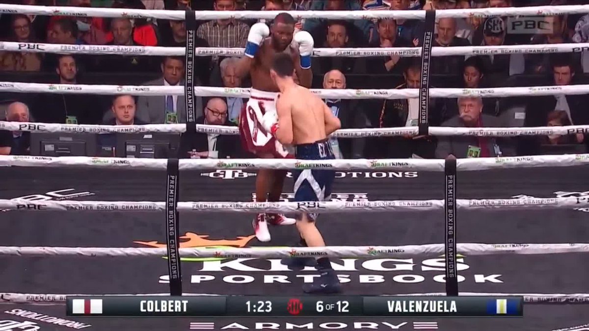 Jose Valenzuela with a vicious knockout of Chris Colbert in round 6! 💥 #ColbertValenzuela