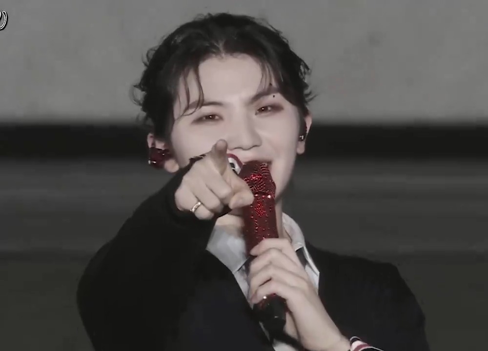 231217 #우지 자기야 여보야 내 사랑아 그리고 너 애기야 4종세트 미쳤다...