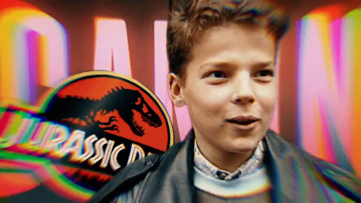 Direction 1993 🚀 Etienne Carbonnier remonte le temps pour un nouvel épisode du Canap mercredi à 21h15 sur TMC ! Une année rythmée par la victoire de l’OM en Ligue des champions, la sortie de « Jurassic Park », le succès de Nirvana et les débats autour de Doc & Difool sur Fun Radio.