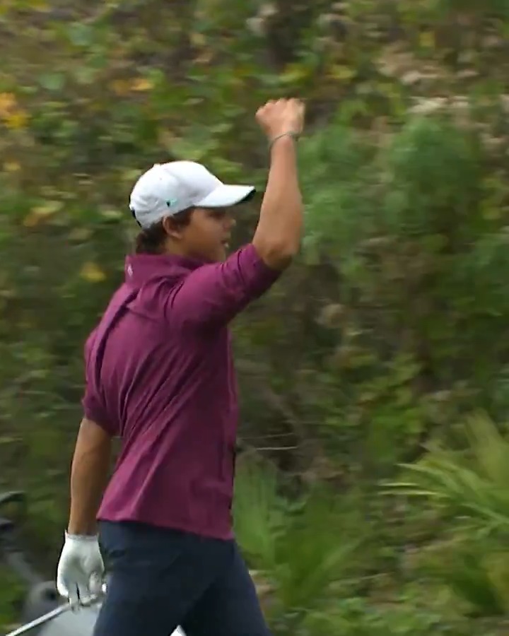 CHARLIE WOODS!! A chip-in birdie for Team Woods @PNCChampionship 💪