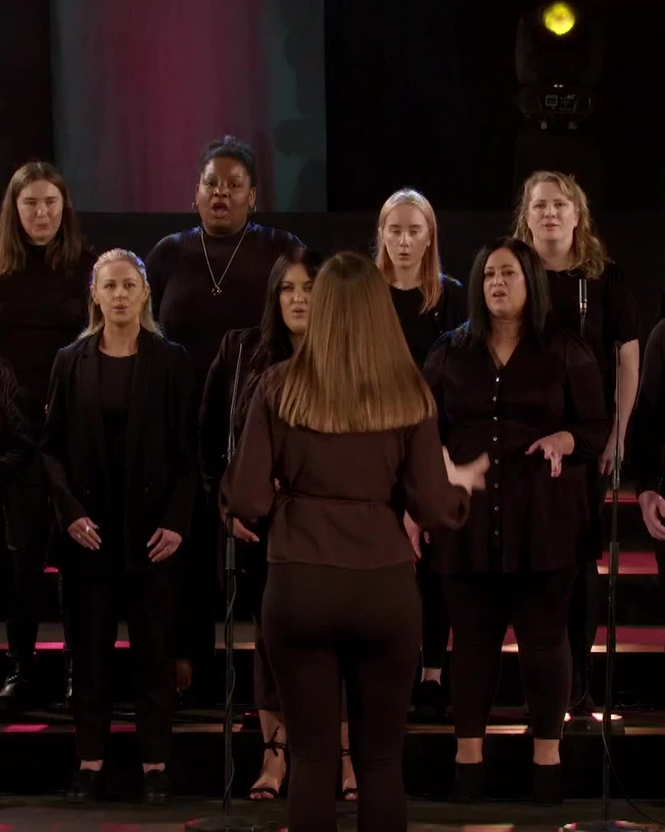 🎊🎉🥳 Comhghairdeas ó chroí leis an OLV Gospel Choir , buaiteoirí Curfá!!! 🙌✨💫