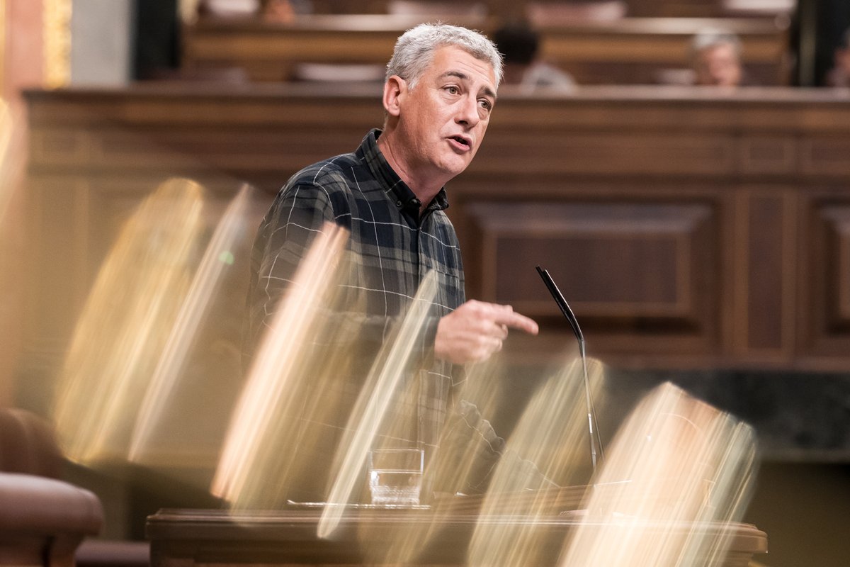 Las extremas derechas votaron en contra de todas estas medidas aprobadas gracias a EH Bildu. Ninguno de estos avances sería posible sin la izquierda independentista vasca. 👏 Así desmonta Oskar Matute la pasión por el ruido y el falso patriotismo de PP y Vox.