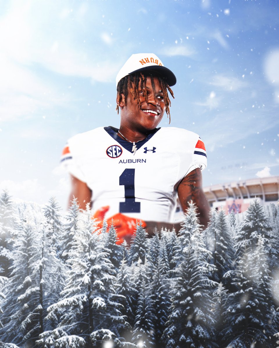 5️⃣⭐️ PLAYMAKER is Auburn bound! 𝐒𝐈𝐆𝐍𝐄𝐃 → perry “uno” thompson 🏠 Foley, Alabama ⚡️ Wide Receiver